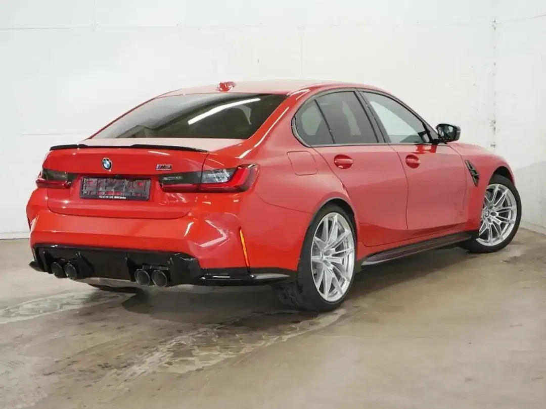 BMW M3 - Thumbnail 3