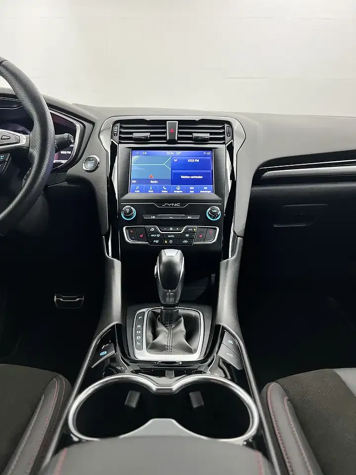 Ford Mondeo - Thumbnail 15