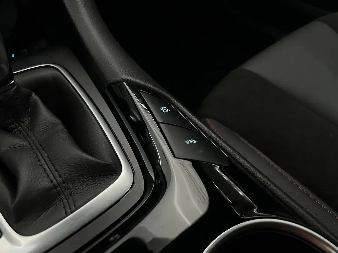 Ford Mondeo - Thumbnail 25