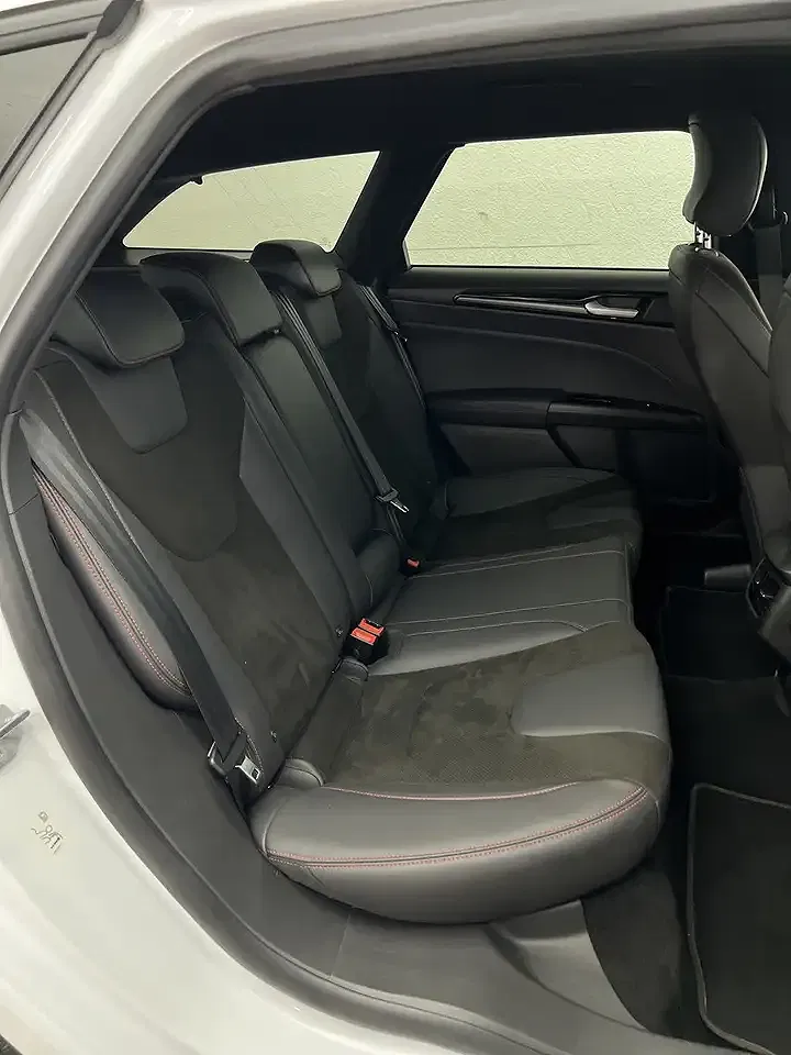 Ford Mondeo - Thumbnail 9