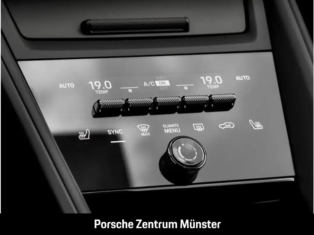 Porsche Macan - Thumbnail 12