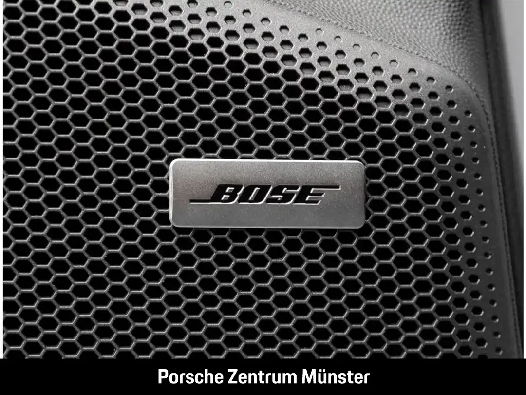 Porsche Macan - Thumbnail 15