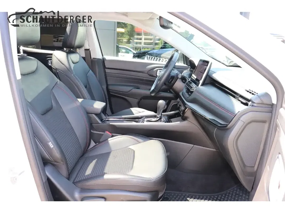 Jeep Compass - Thumbnail 11