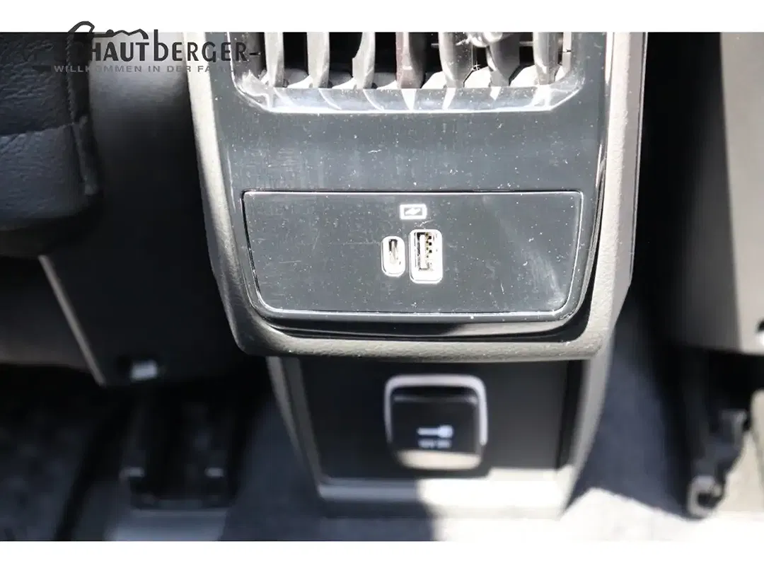 Jeep Compass - Thumbnail 13