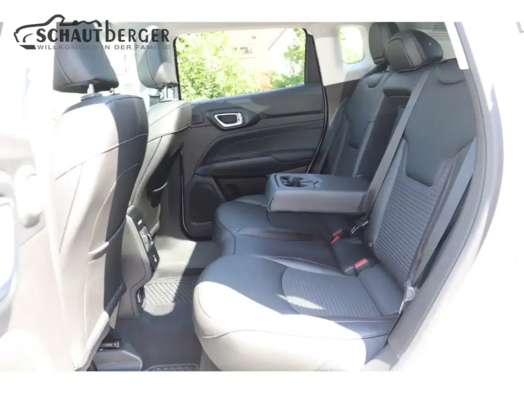 Jeep Compass - Thumbnail 14
