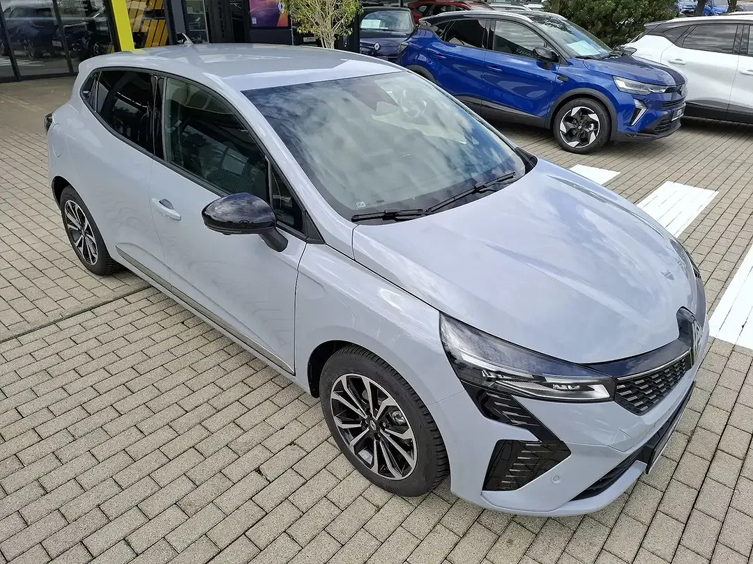 Renault Clio - Thumbnail 4