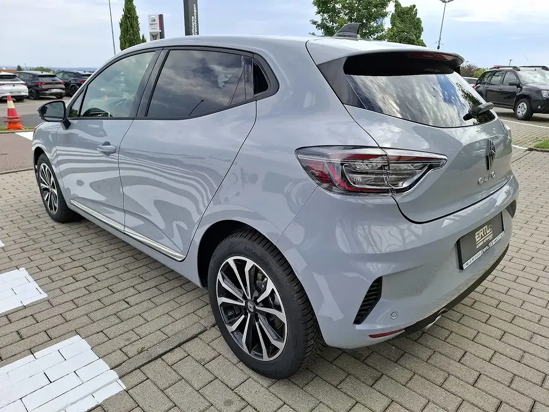 Renault Clio - Thumbnail 7