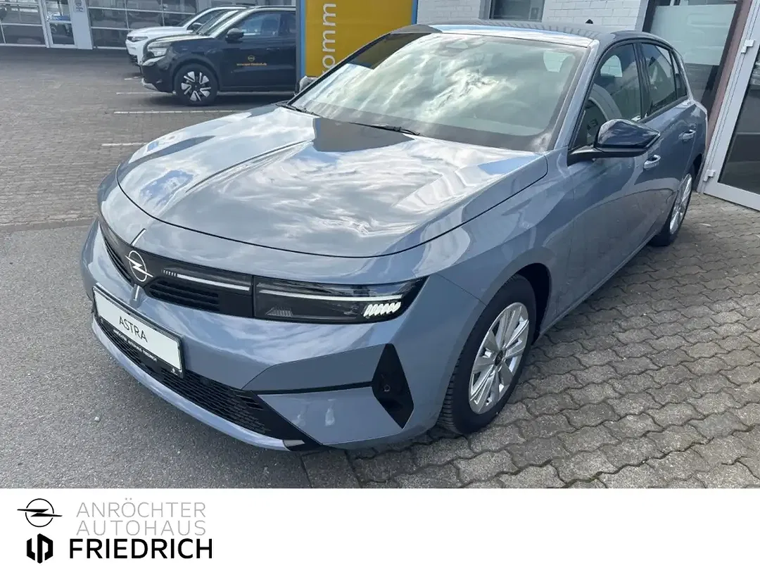 Opel Astra - Thumbnail 1