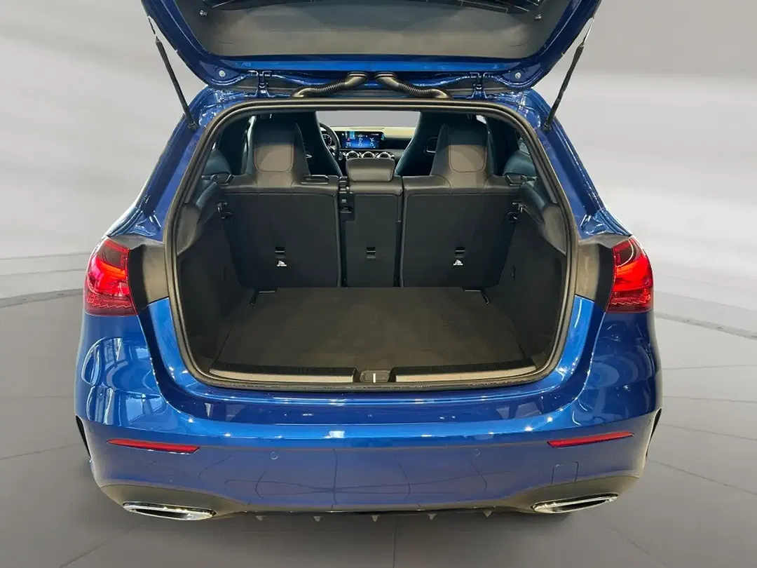 Mercedes-Benz A 200 - Thumbnail 12
