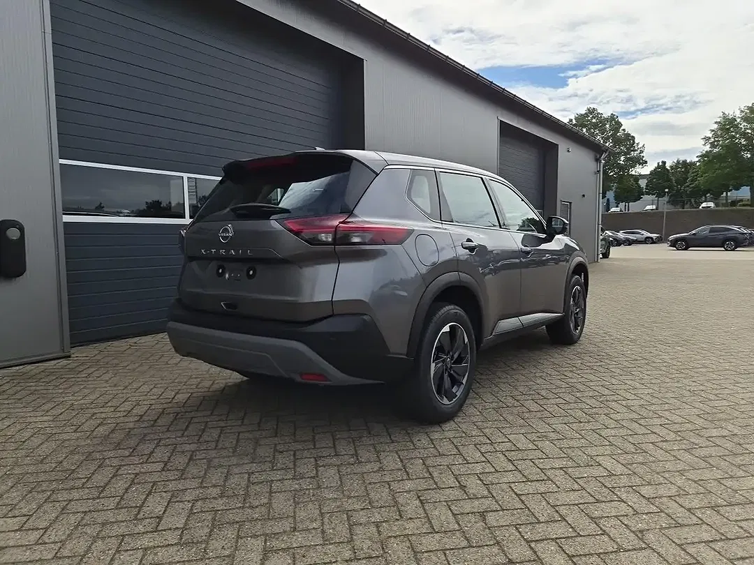 Nissan X-Trail - Thumbnail 5