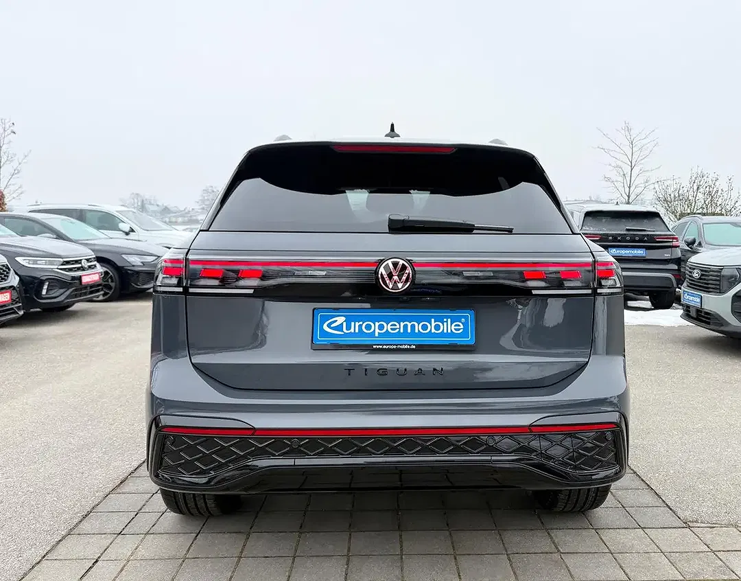 Volkswagen Tiguan - Thumbnail 4
