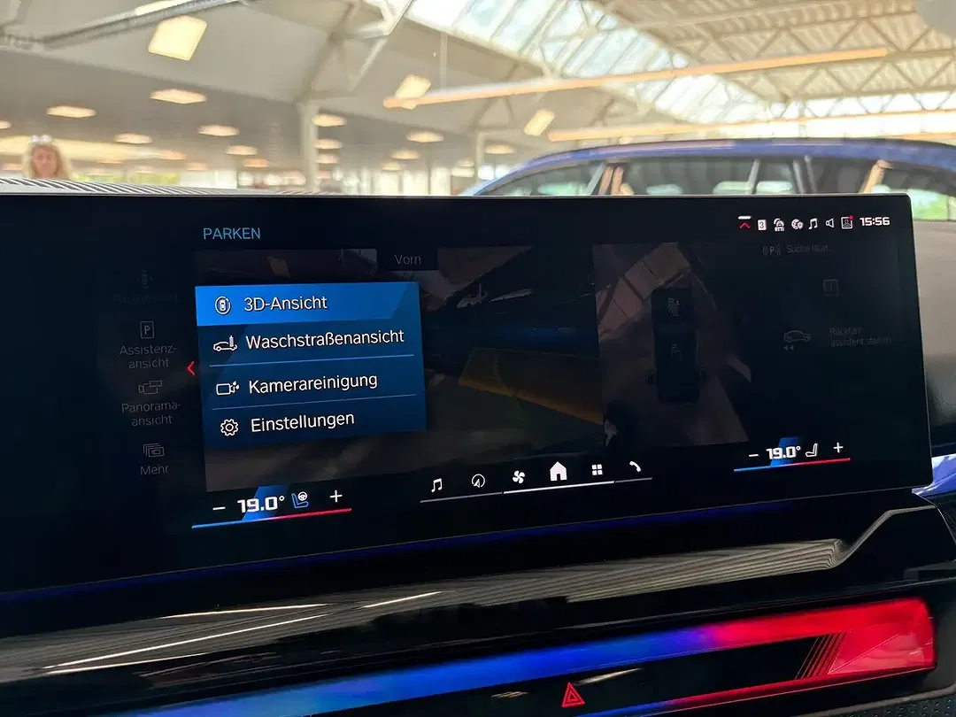 BMW M5 - Thumbnail 17