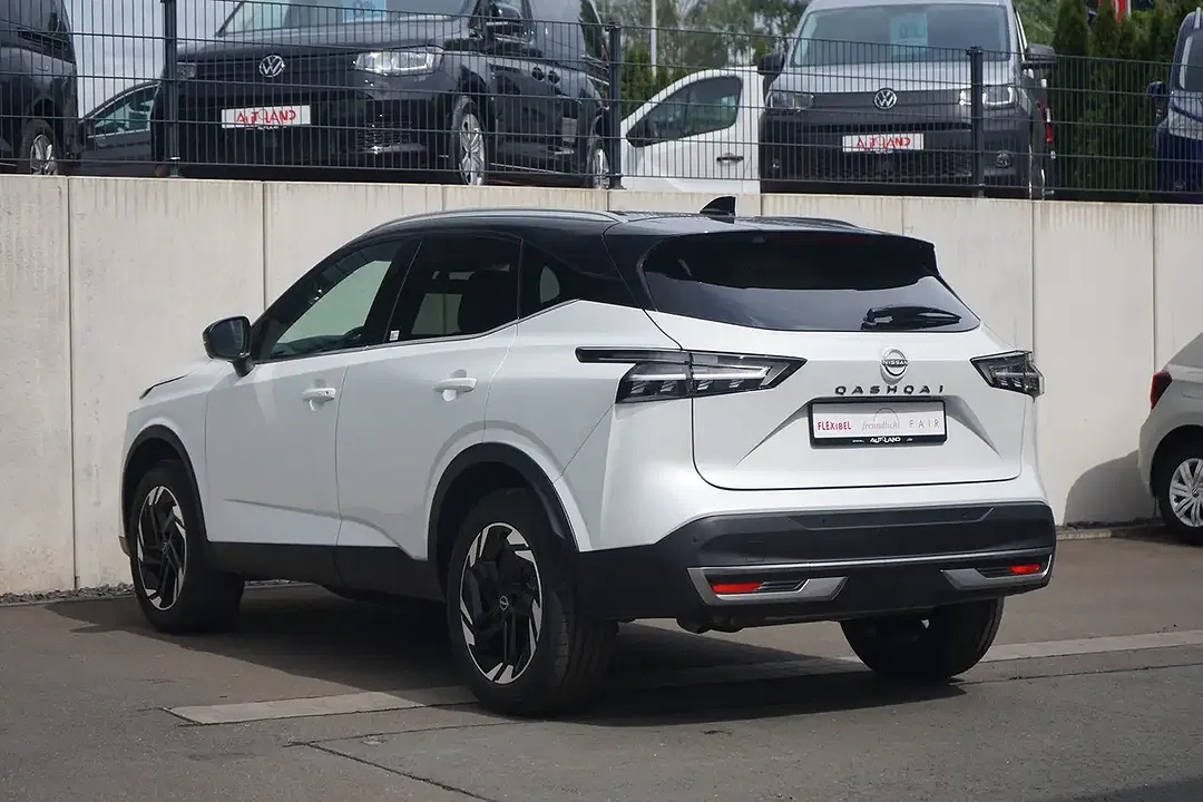 Nissan Qashqai - Thumbnail 2