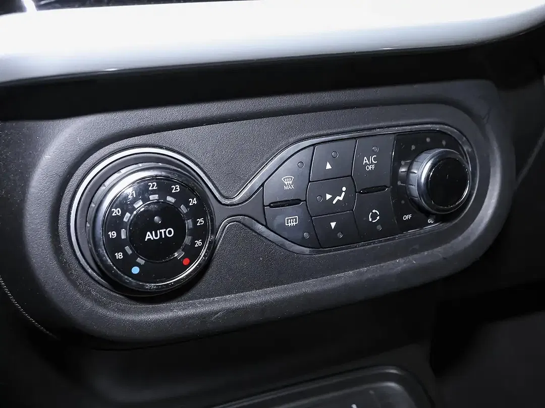 Renault Twingo E-Tech - foto 8