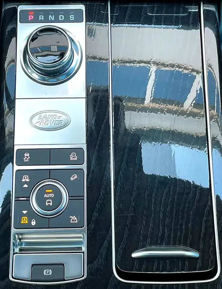 Land Rover Range Rover - Thumbnail 13