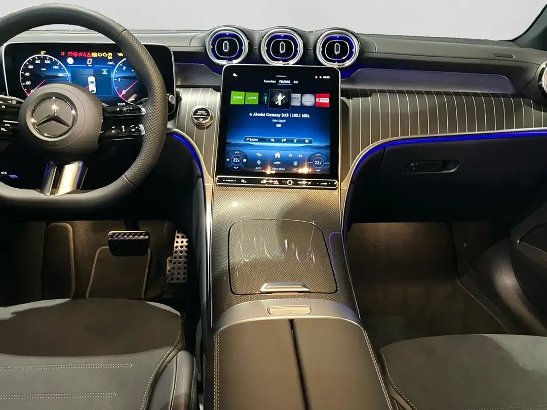 Mercedes-Benz GLC 220 - Thumbnail 11