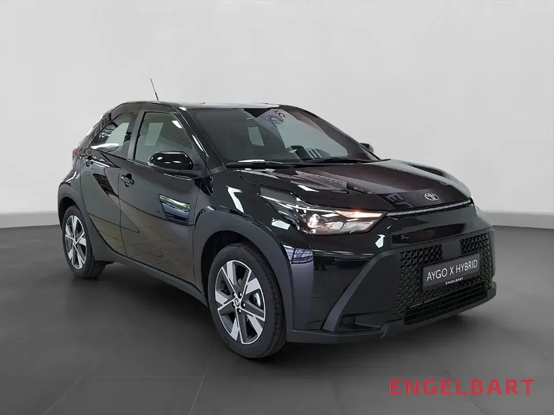 Toyota Aygo X - Thumbnail 6