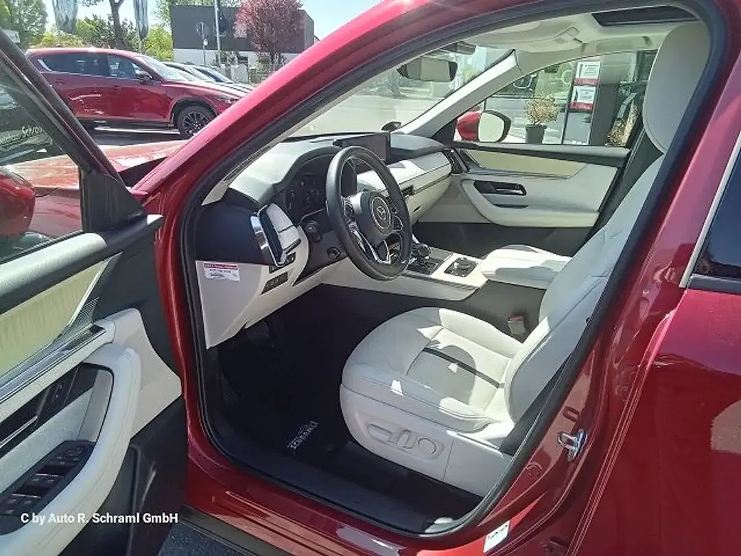 Mazda CX-60 - Thumbnail 3
