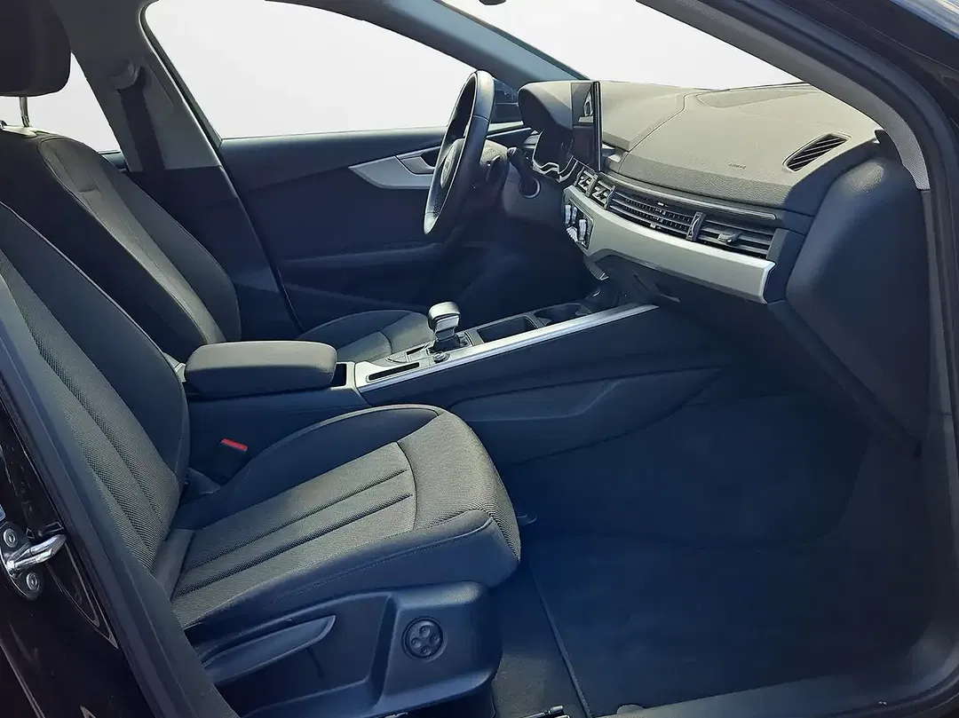 Audi A4 - Thumbnail 13