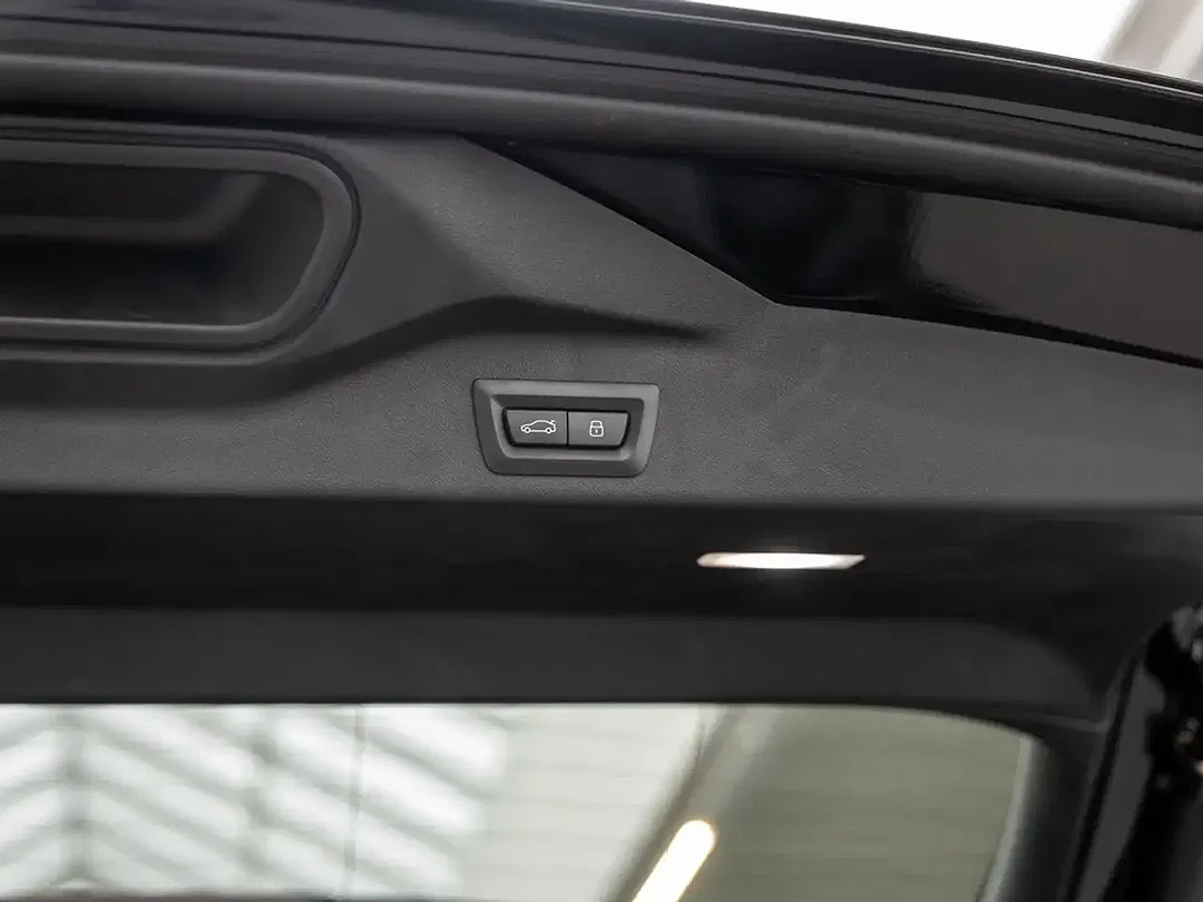 BMW X5 - Thumbnail 11