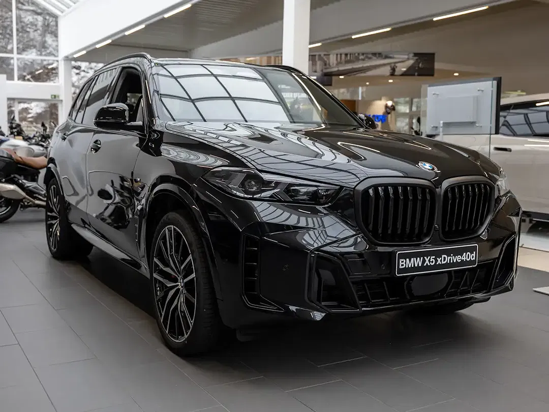 BMW X5 - Thumbnail 3