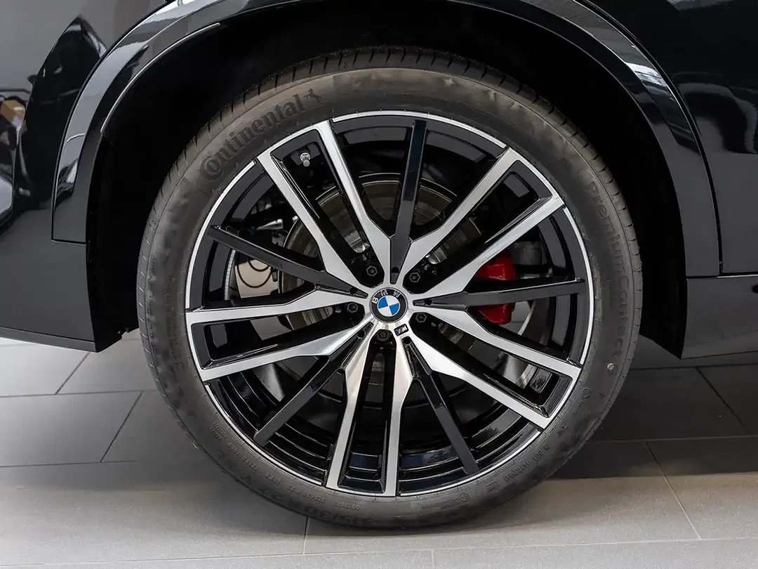 BMW X5 - Thumbnail 8