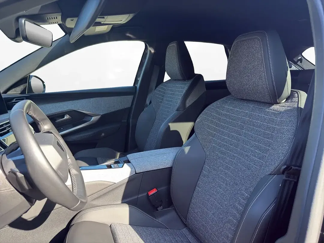 Peugeot 3008 - Thumbnail 9