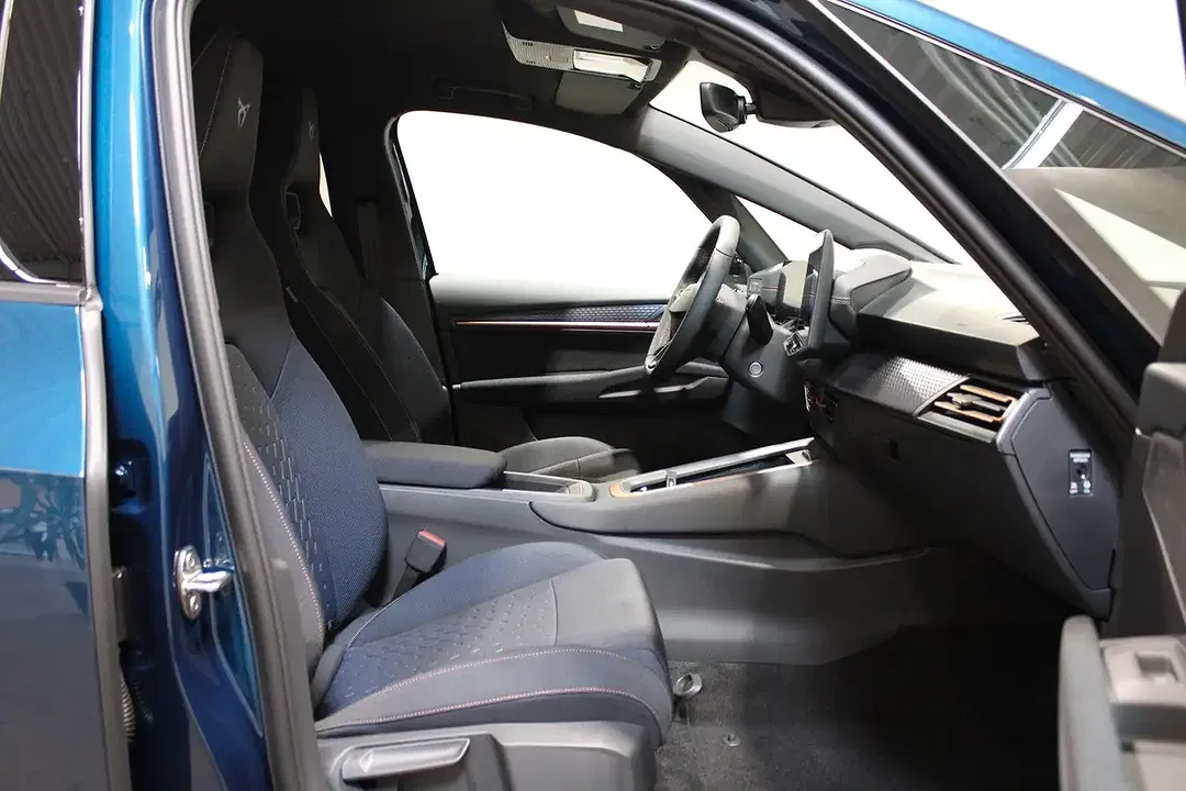 CUPRA Born - Thumbnail 12
