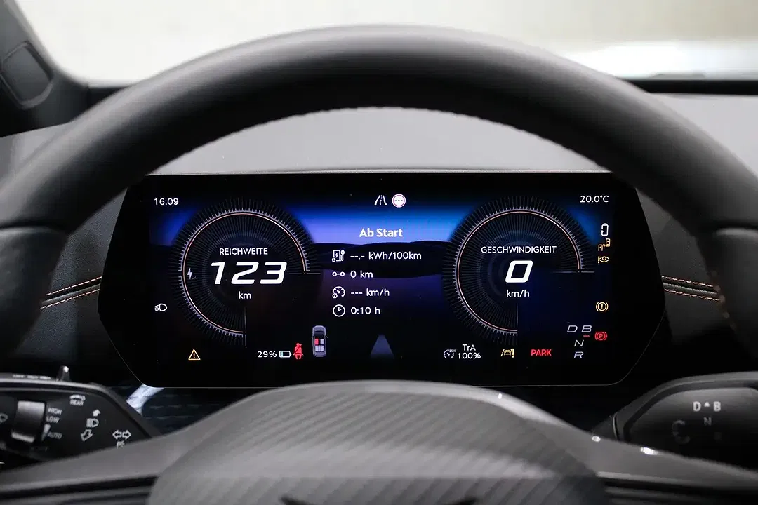 CUPRA Born - Thumbnail 14