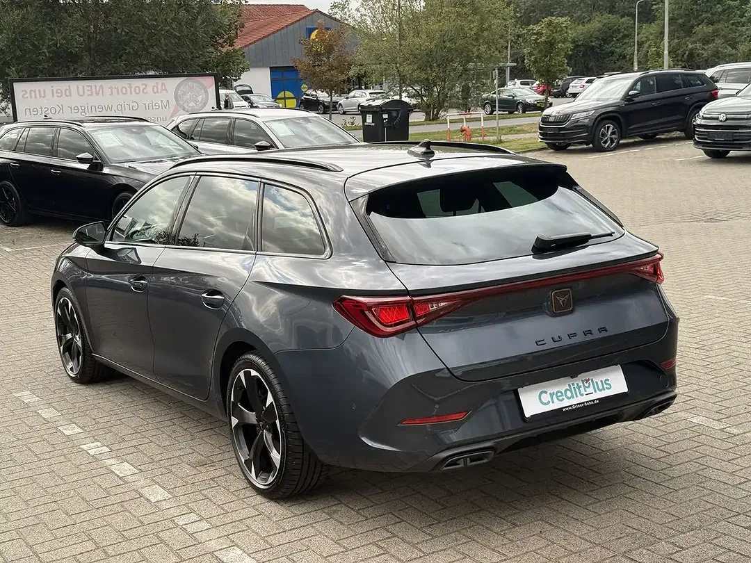 CUPRA Leon - Thumbnail 8