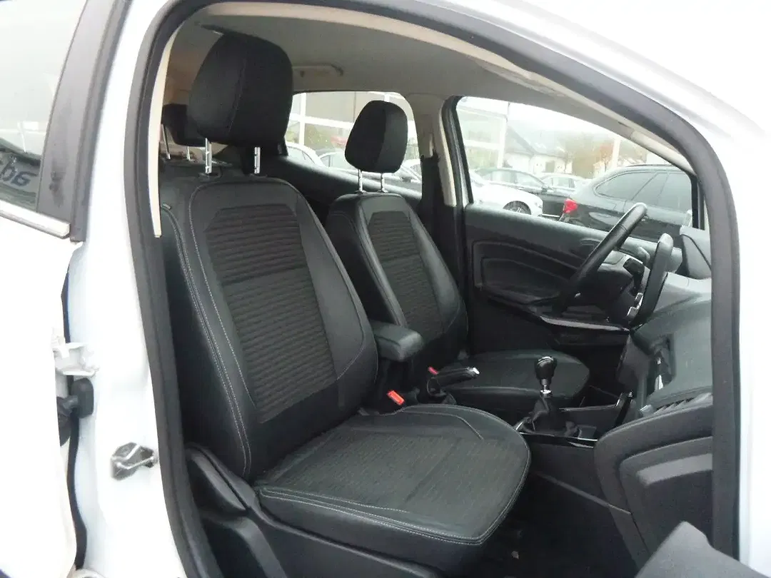 Ford EcoSport - Thumbnail 10