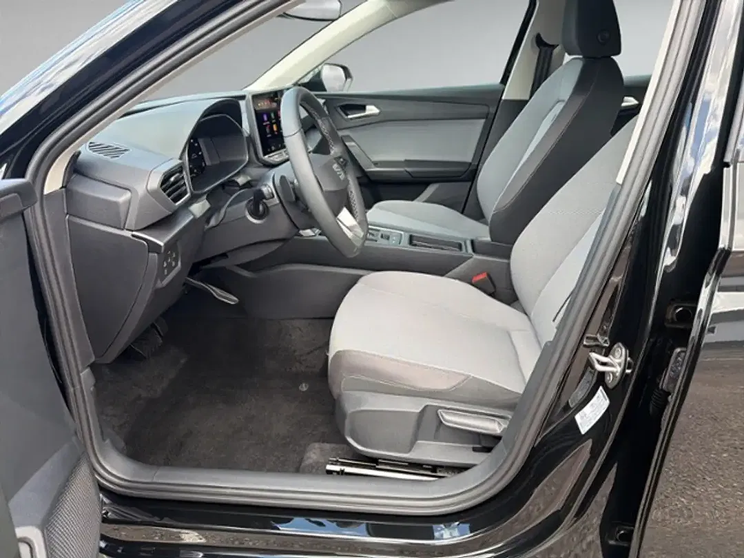 SEAT Leon - Thumbnail 6