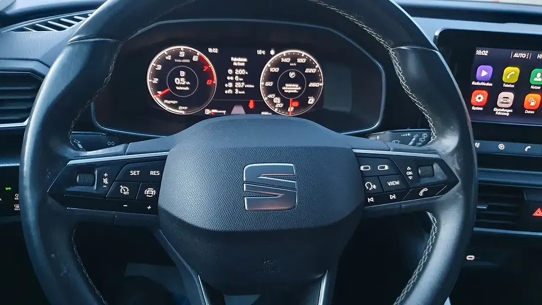 SEAT Leon - Thumbnail 8