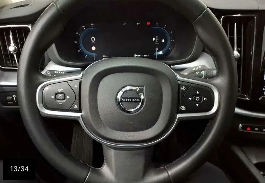 Volvo XC60 - Thumbnail 12