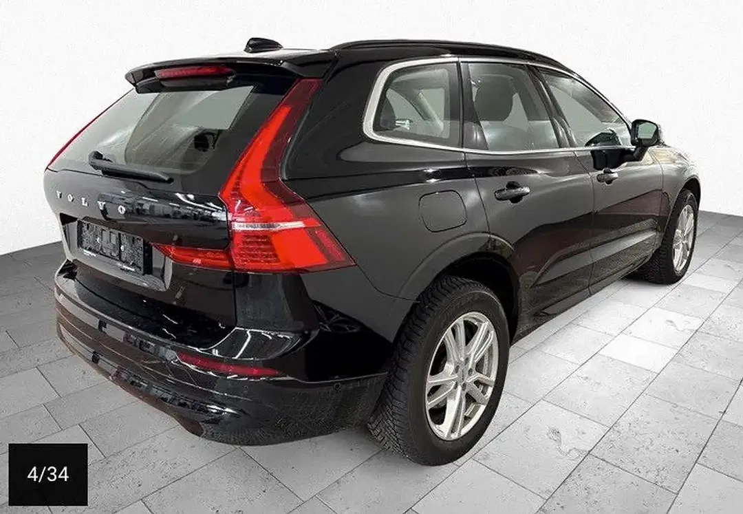 Volvo XC60 Momentum Pro - foto 2