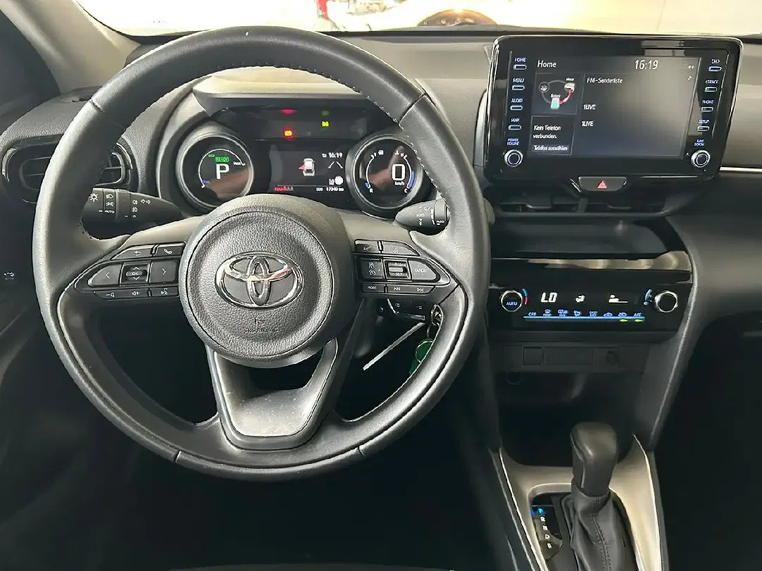 Toyota Yaris Cross - Thumbnail 10