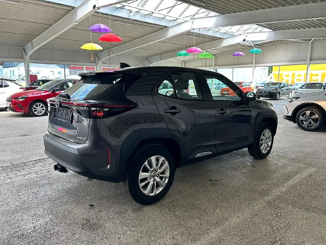 Toyota Yaris Cross - Thumbnail 5