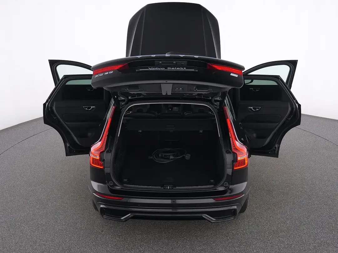Volvo XC60 - Thumbnail 13