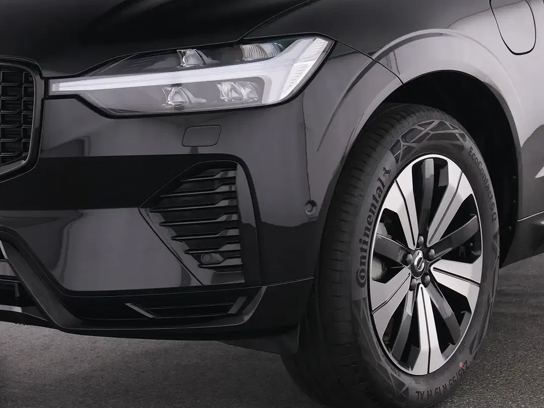 Volvo XC60 - Thumbnail 8
