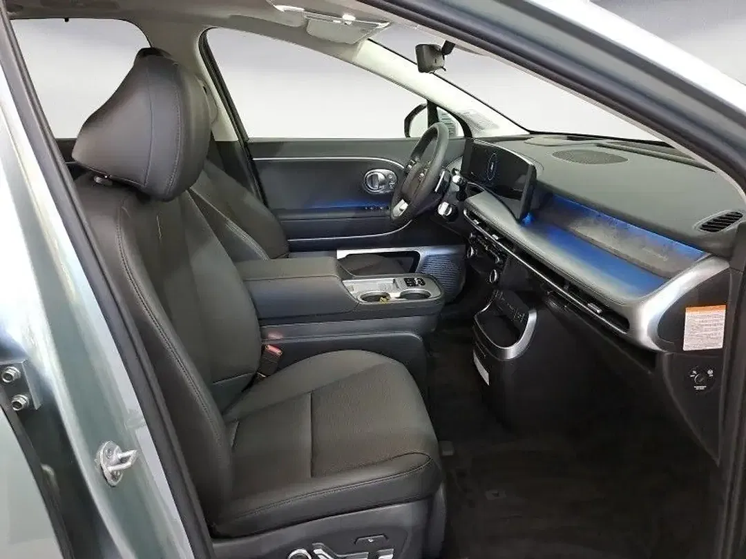 Hyundai IONIQ 9 - Thumbnail 6