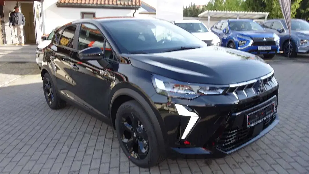 Mitsubishi ASX - Thumbnail 4