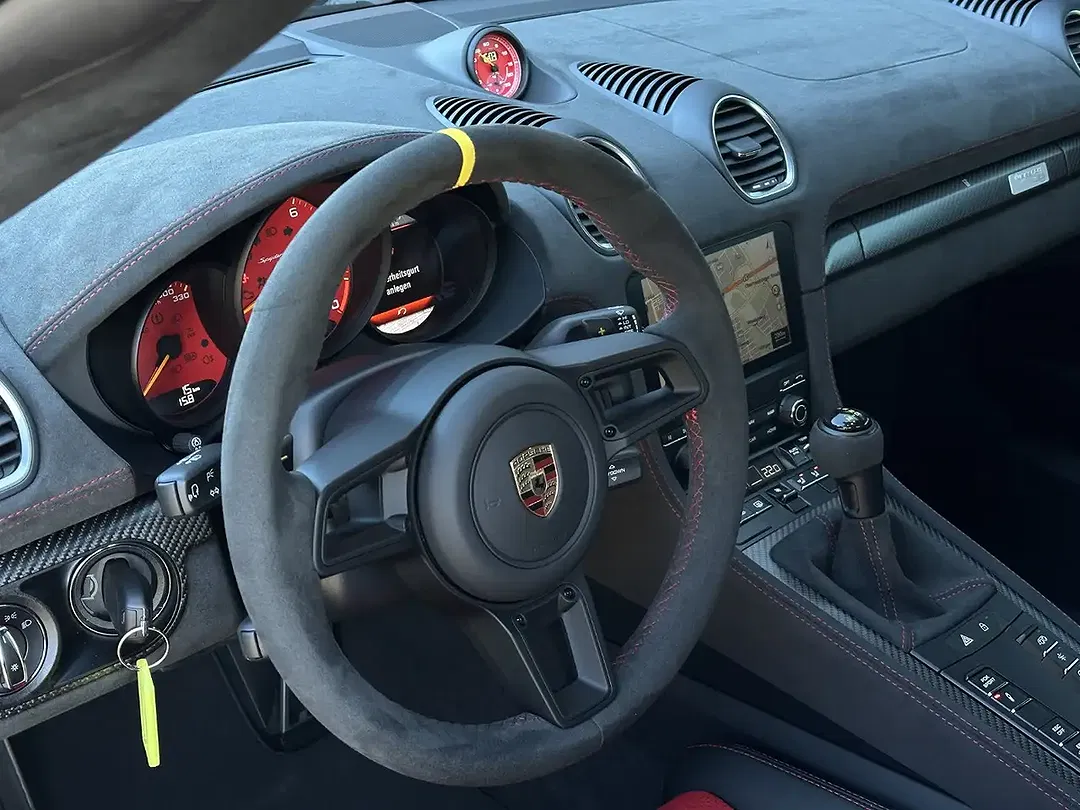 Porsche Boxster - Thumbnail 7