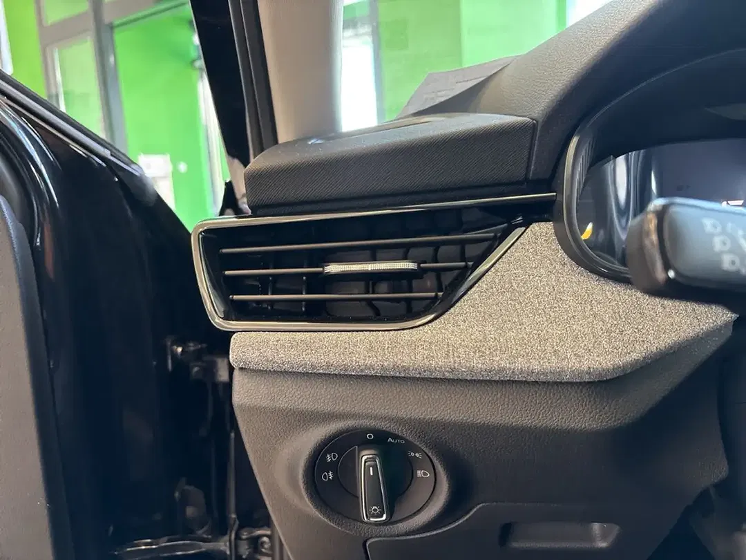 Skoda Kamiq - Thumbnail 12