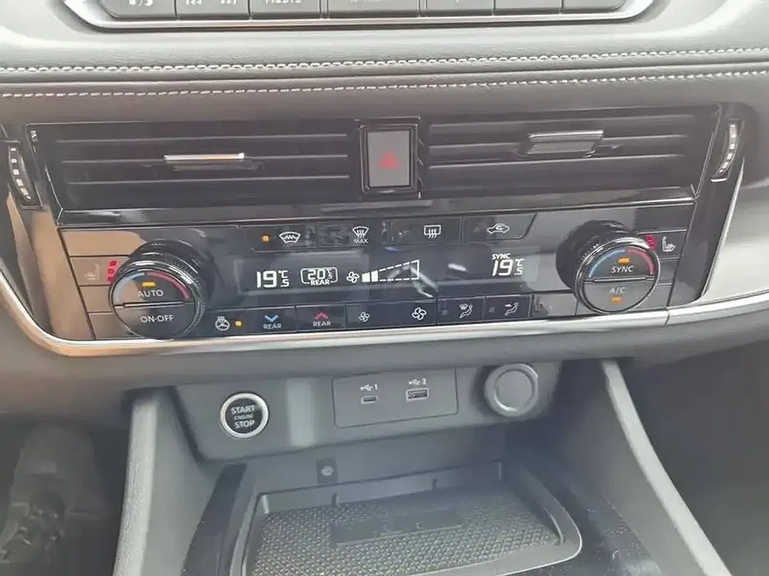 Nissan X-Trail - Thumbnail 15