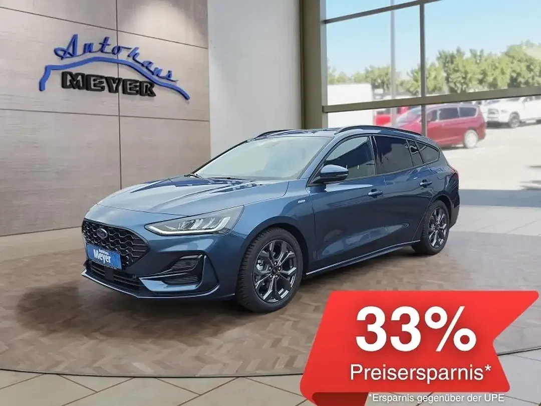 Ford Focus - Thumbnail 1