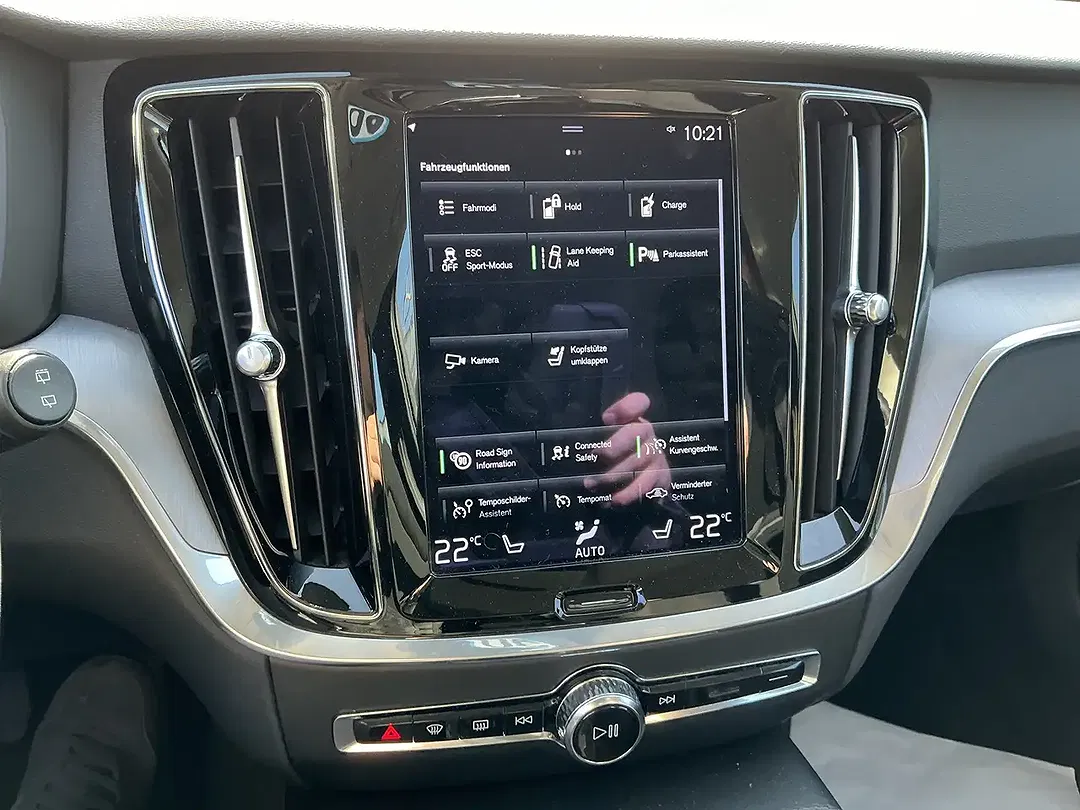 Volvo V60 - Thumbnail 9