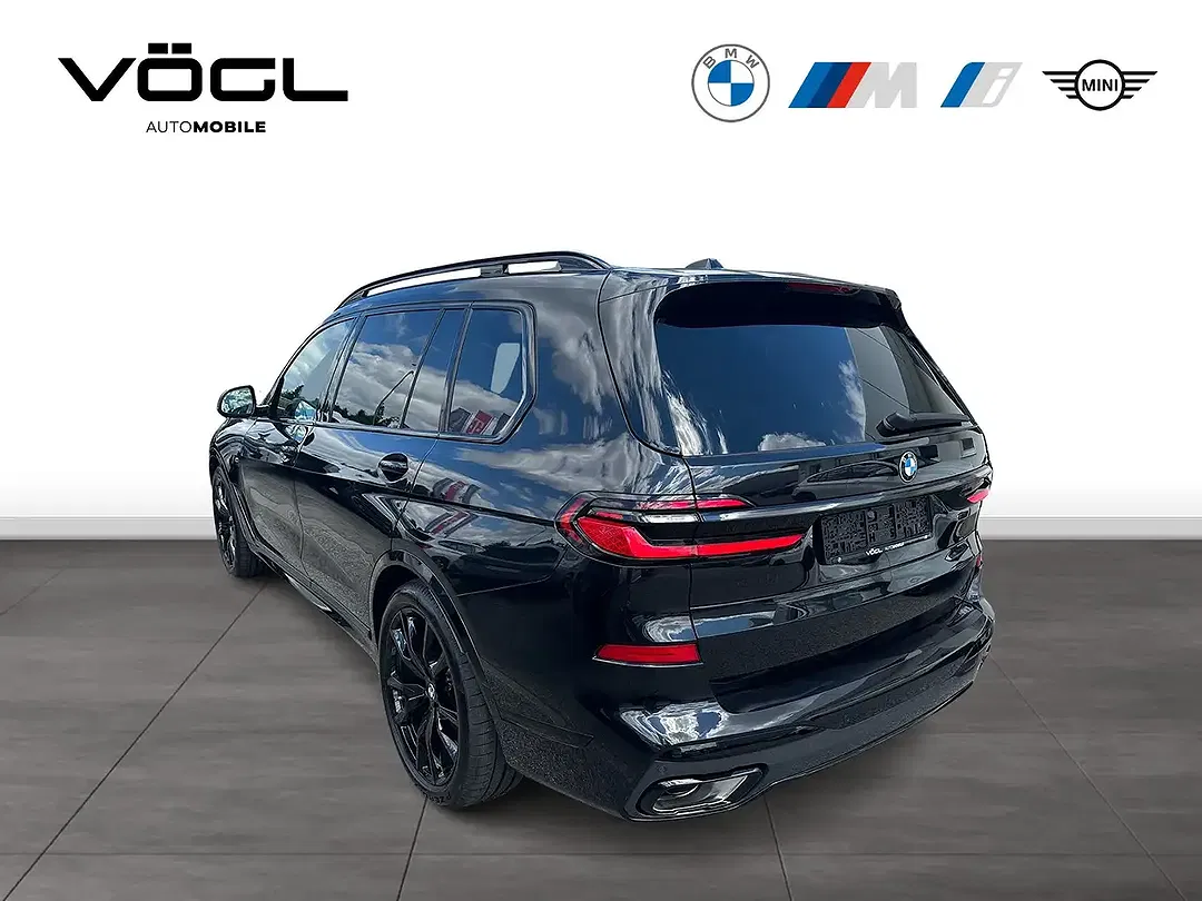 BMW X7 - Thumbnail 4