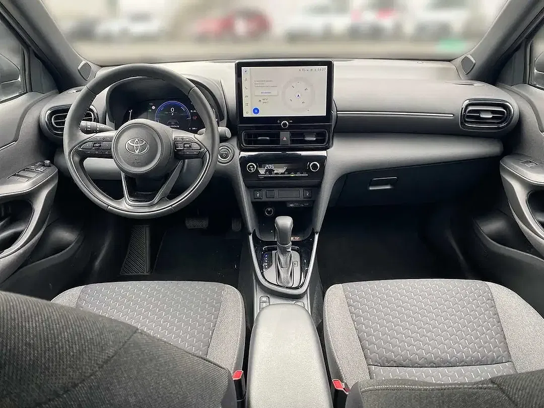 Toyota Yaris Cross - Thumbnail 14