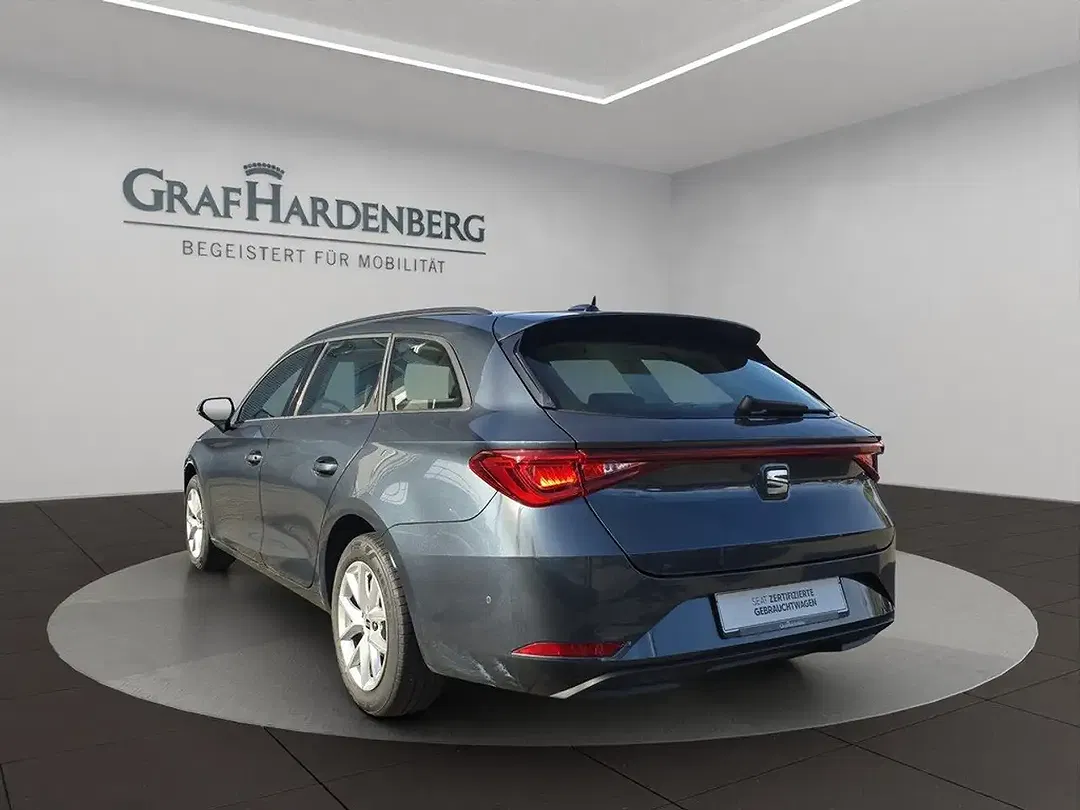 SEAT Leon - Thumbnail 4