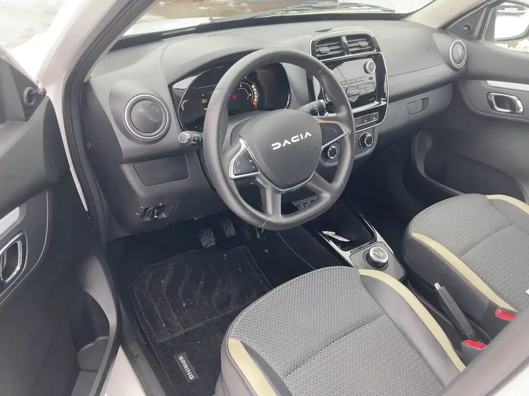 Dacia Spring - Thumbnail 8
